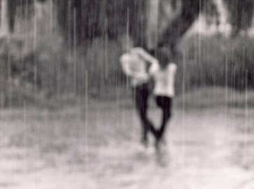 couple-dance-dancing-in the rain-136255